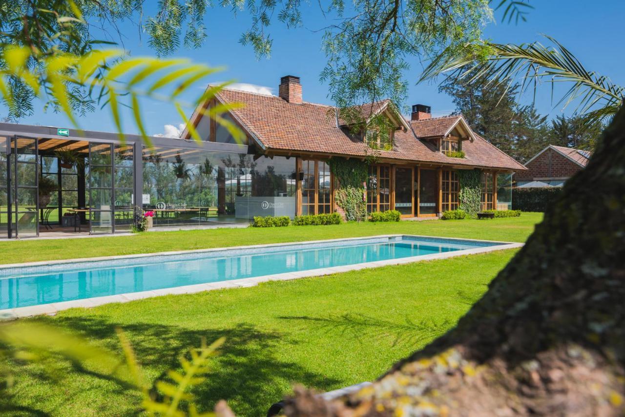 Puembo La Palma Polo Hotel - Airport Area מראה חיצוני תמונה