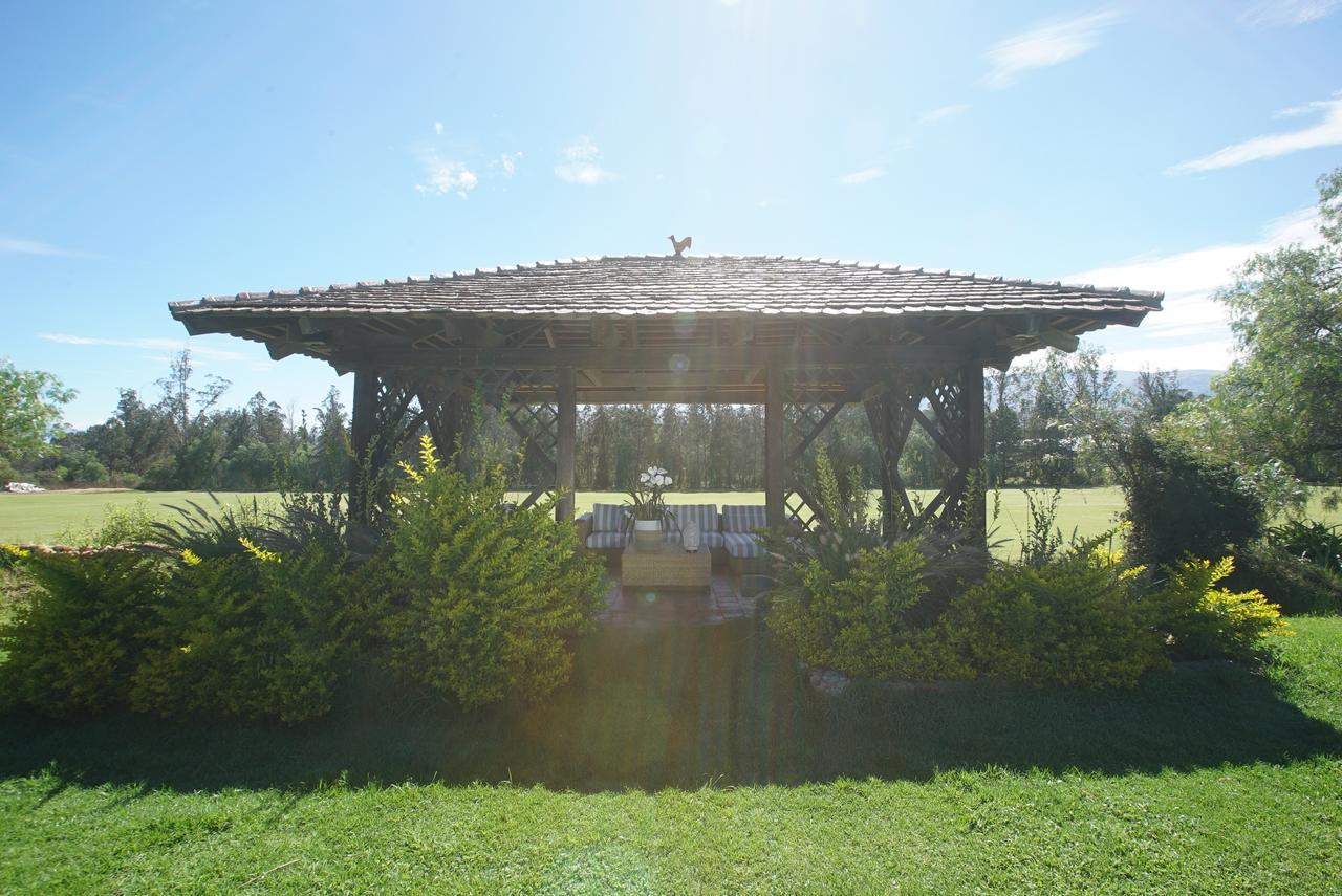 Puembo La Palma Polo Hotel - Airport Area מראה חיצוני תמונה