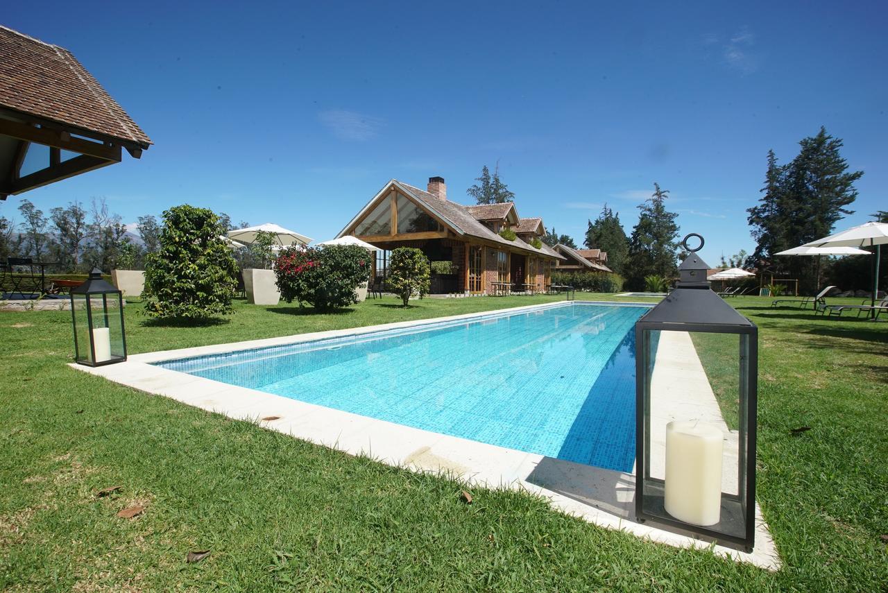 Puembo La Palma Polo Hotel - Airport Area מראה חיצוני תמונה