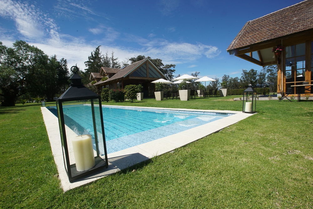 Puembo La Palma Polo Hotel - Airport Area מראה חיצוני תמונה